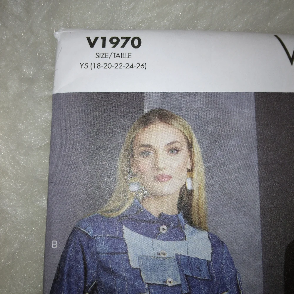 VOGUE V1970 Sz 18-26 Semi-fitted Vest And Jacket By Marcy Tilton